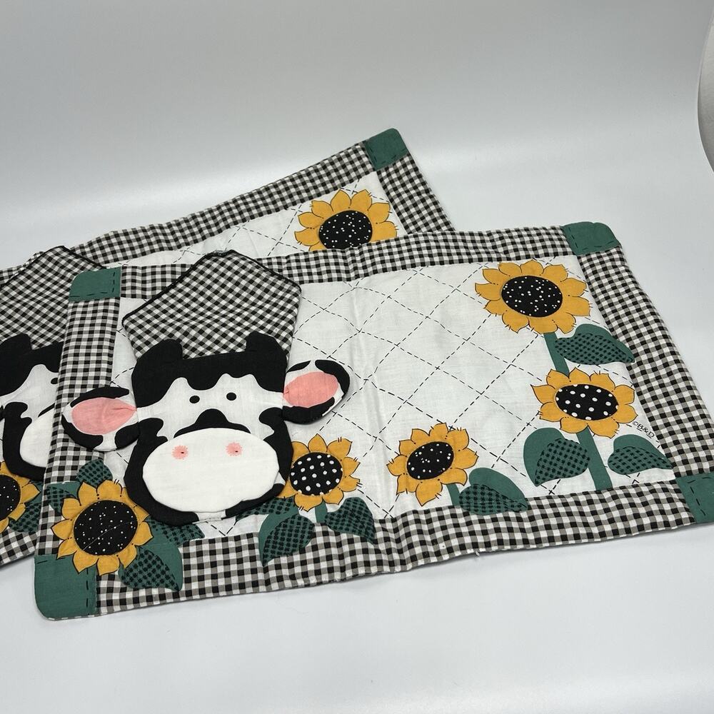 Set 2 Vtg 3D Quilted Cow Placemats Napkin Cottage Farm Sunflower Black White NEW